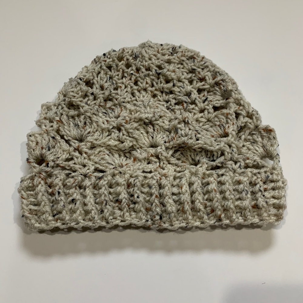 Mariposa’s Beanie Handmade Crochet Boho Adult Winter Beanie Hat Aran Fleck - Picture 2 of 10